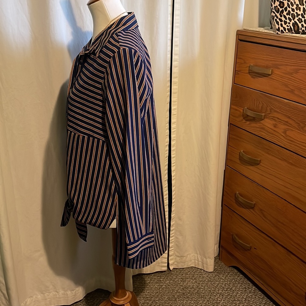 DR2 BLOUSE - Picture 2 of 4